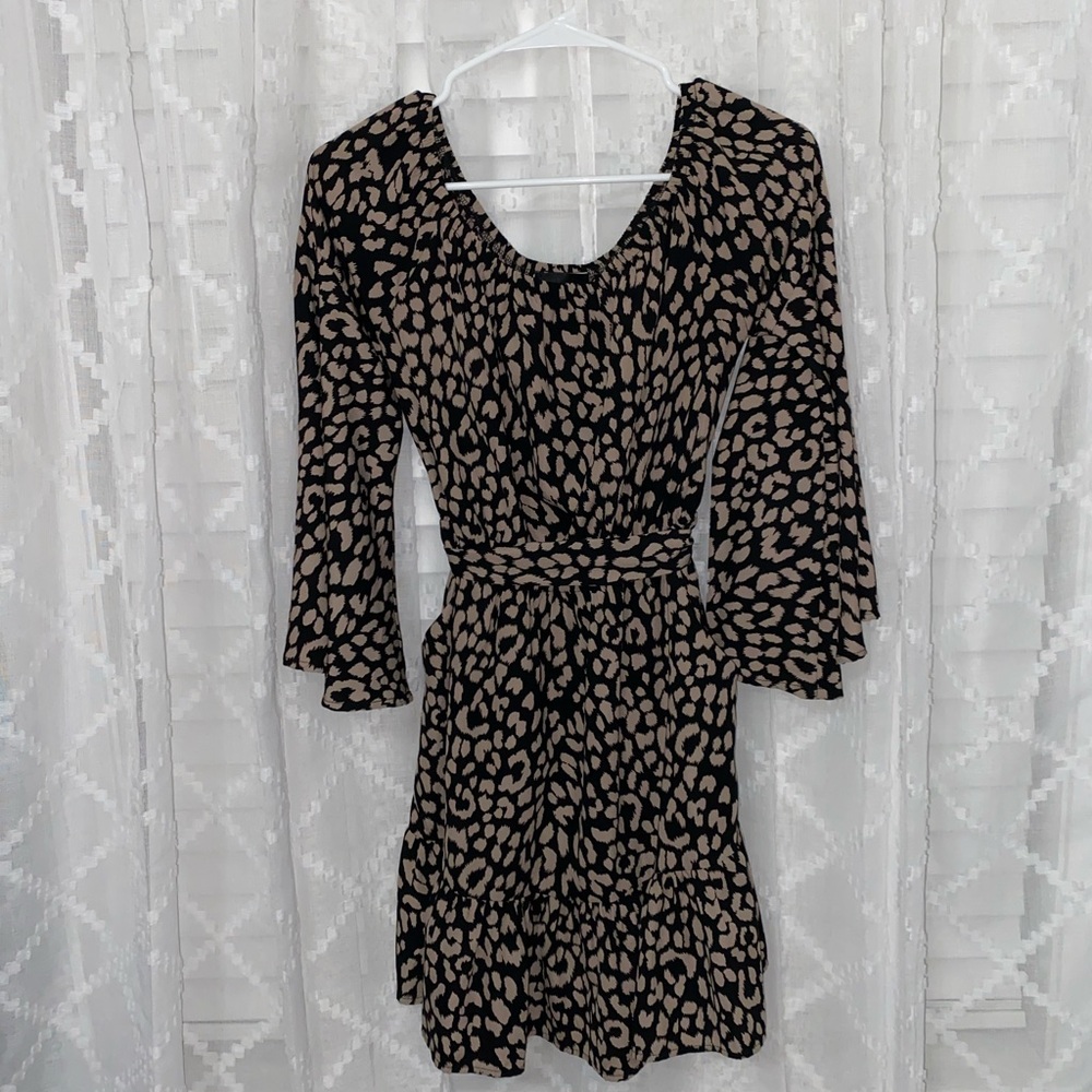 VICI Leopard Print Long Sleeve Dress